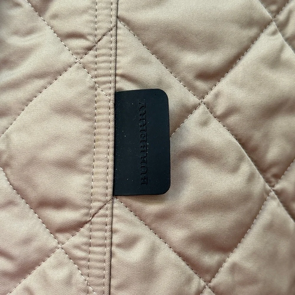 Burberry Tan Quilted Plaid Jacket Size Medium - Picture 10 of 11